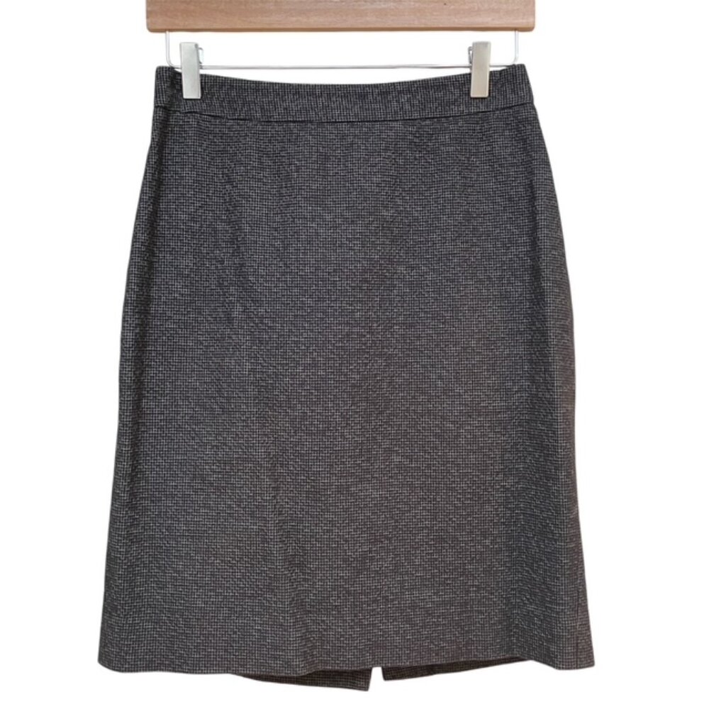 Ann Taylor Black and Gray grid stitch pattern skirt size 2